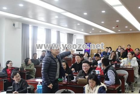 有很多的介绍，可以让我们学习。